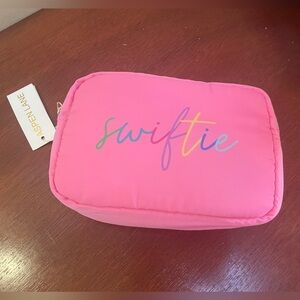 Aspen Lane | Taylor Swift Script Puffy Colorblock Pouch